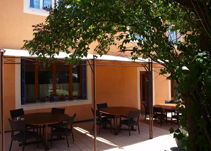 Auberge De L\'Echauguette