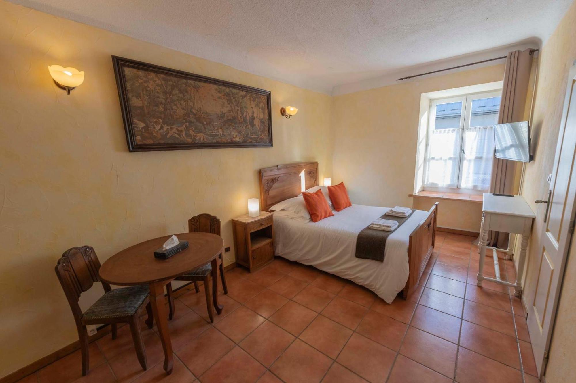 De L'echauguette Hotel